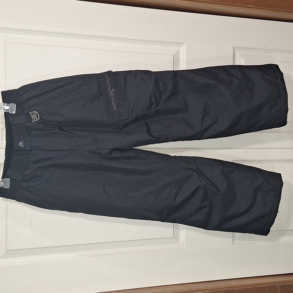 ZeroXposur Other - Zero Xposur zip closure snow ski pants - M 10-12 - lined black